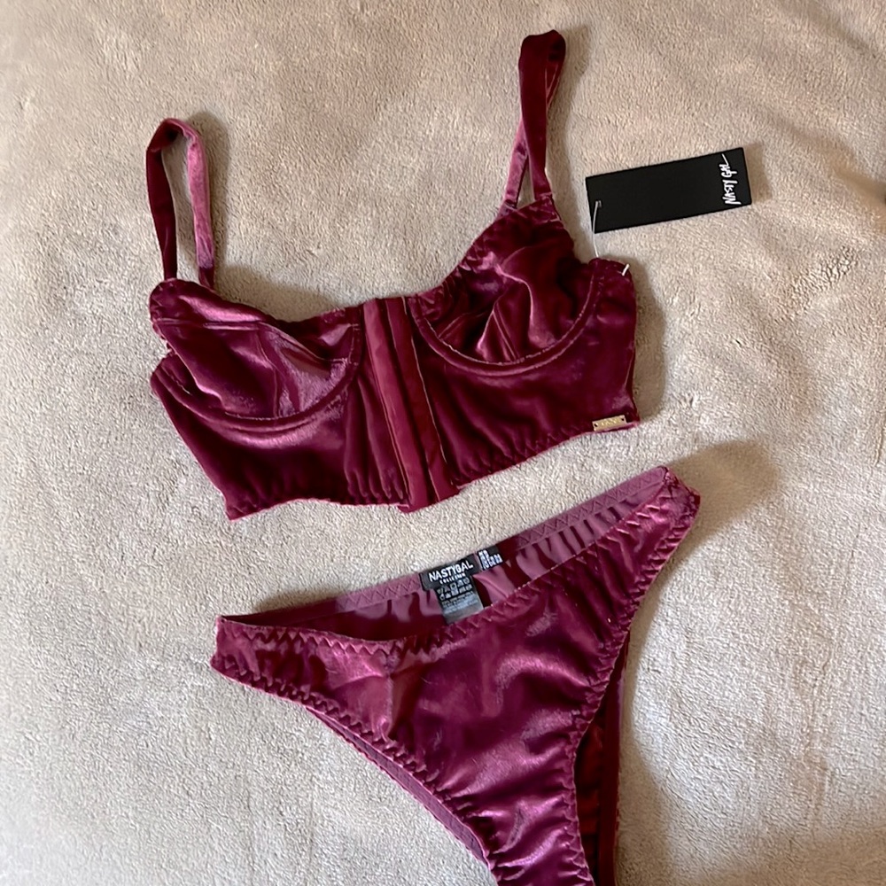 Berry Velvet Lingerie Set